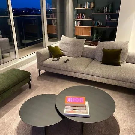 Apartment Prachtig App Met Schitterend Zicht Op Het Park